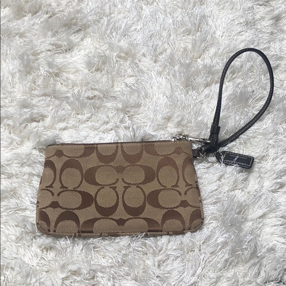 Coach Wristlet - Picture 3 of 3
